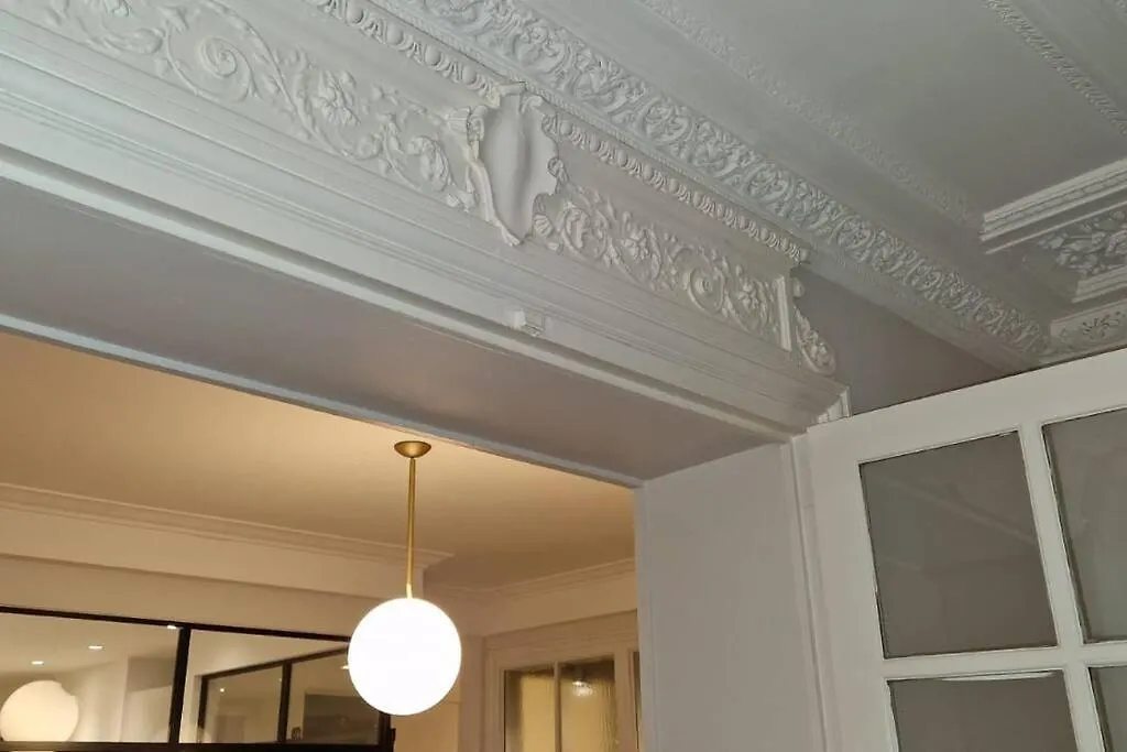 Magnifique Appartement De Charme Au Coeur De Paris